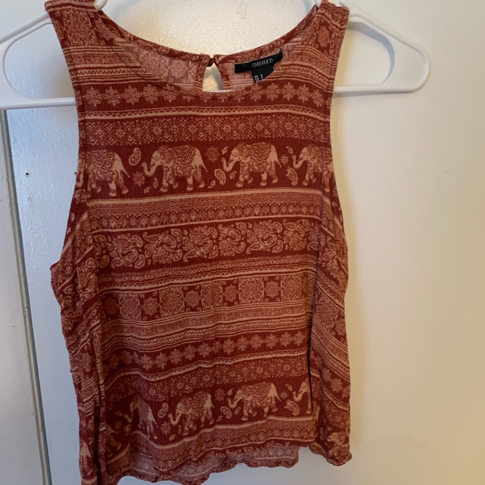 Crop top
